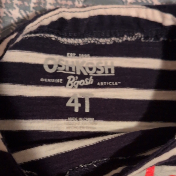 OshKosh B'gosh Striped and Polka Dot Outfit With Coral Accents - Picture 3 of 10